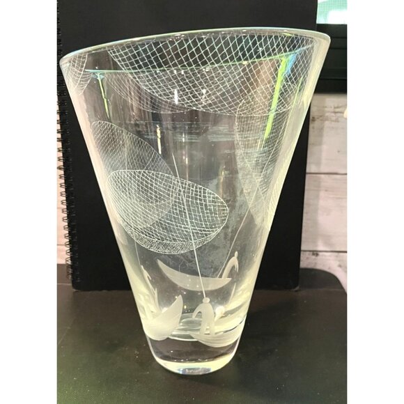 "Fisherman" Kosta Boda Swedish Handblown Crystal Etched Design Vickie Lindstrand - Picture 3 of 6